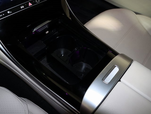 Used 2024 Mercedes-Benz C 300 4MATIC Sedan image 20