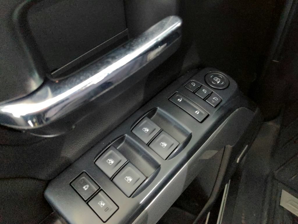 Used 2018 Chevrolet Silverado 2500 LTZ w/ Duramax Plus Package AWD/4WD image 26