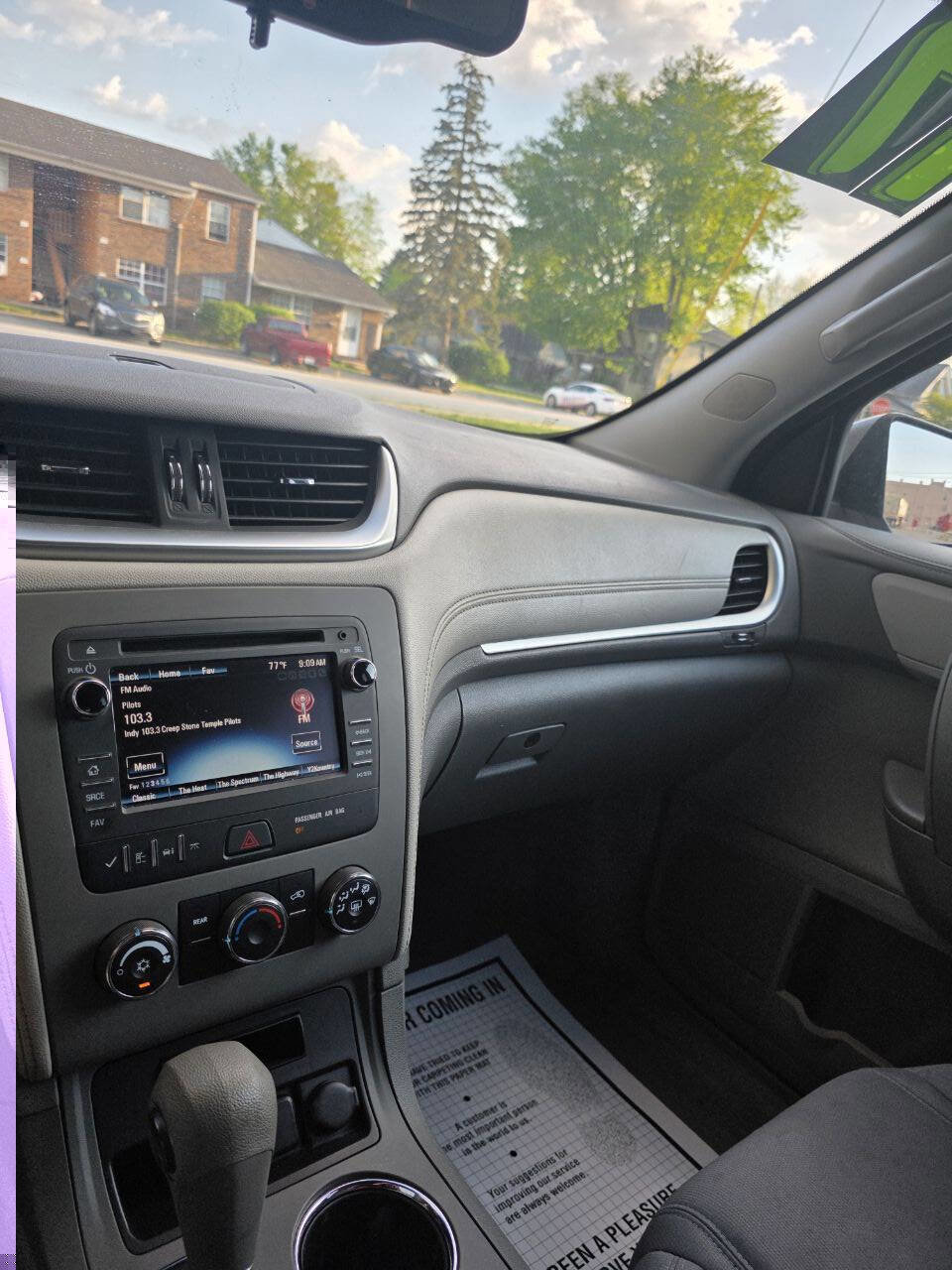 Used 2017 Chevrolet Traverse LS FWD image 8