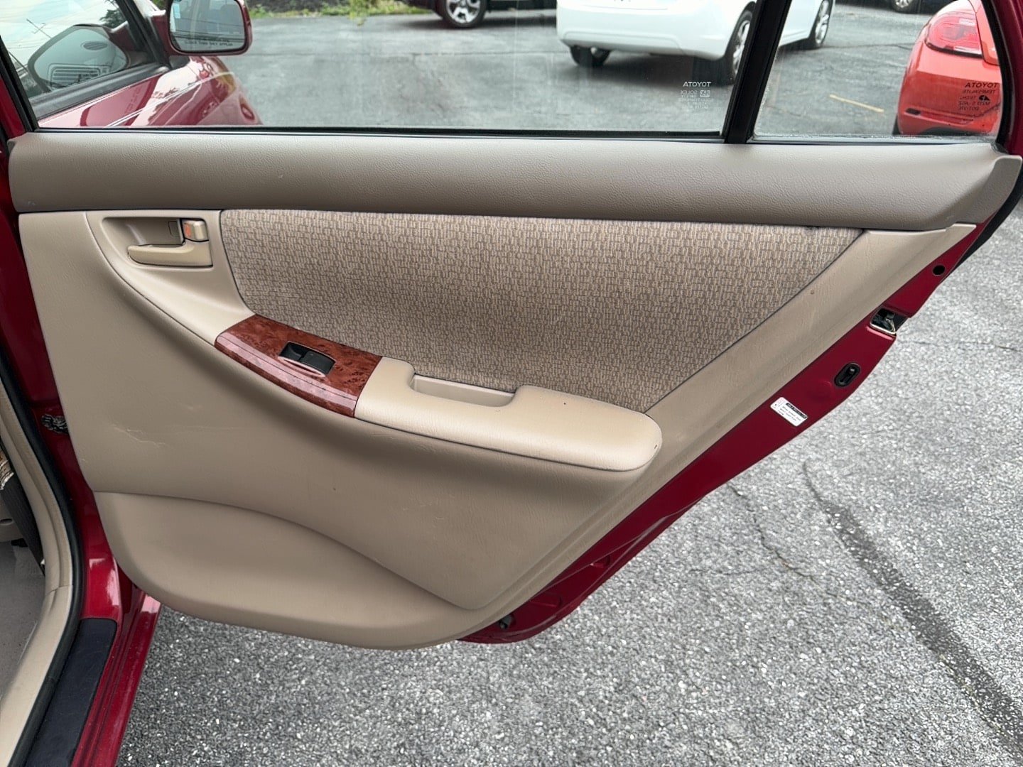 Used 2004 Toyota Corolla LE FWD image 22
