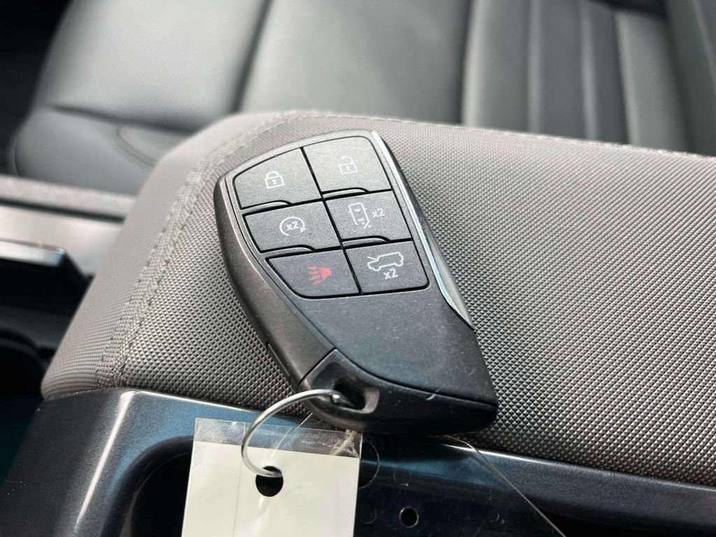 Used 2024 GMC Hummer EV 3X image 39