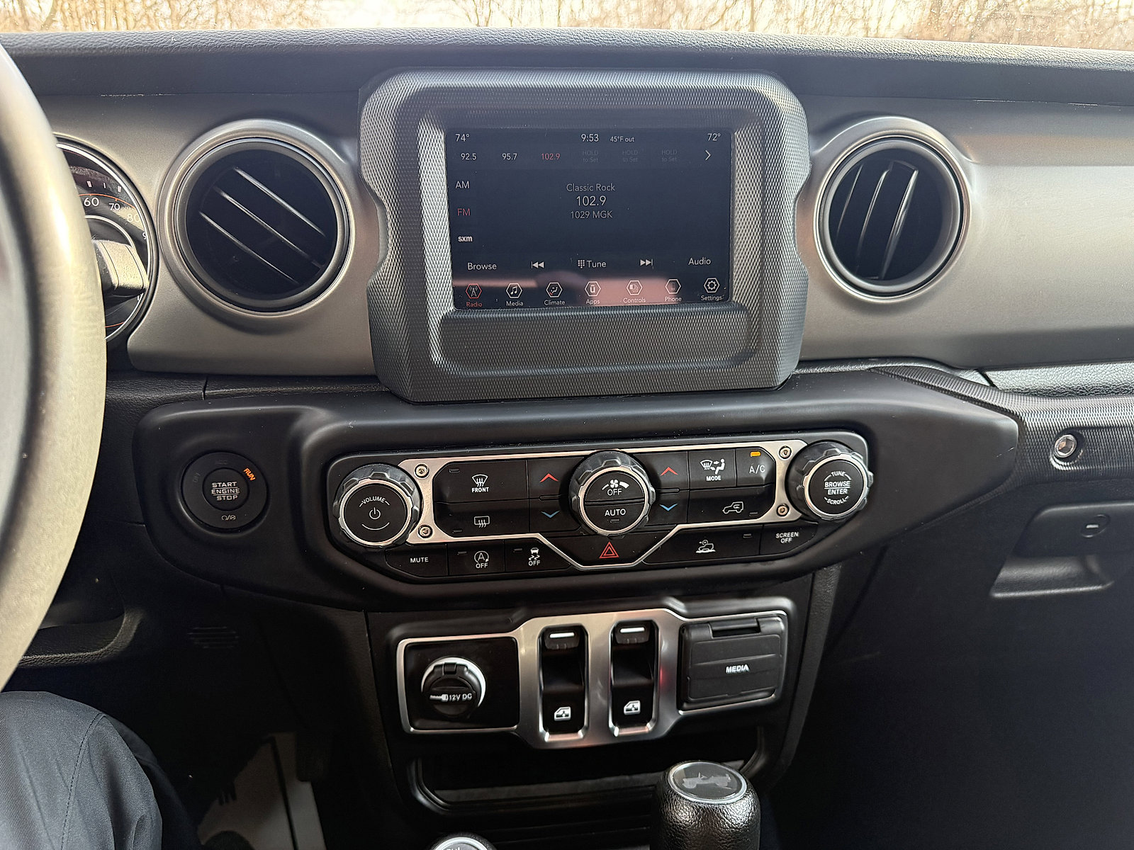 Certified 2022 Jeep Wrangler Sport S image 13