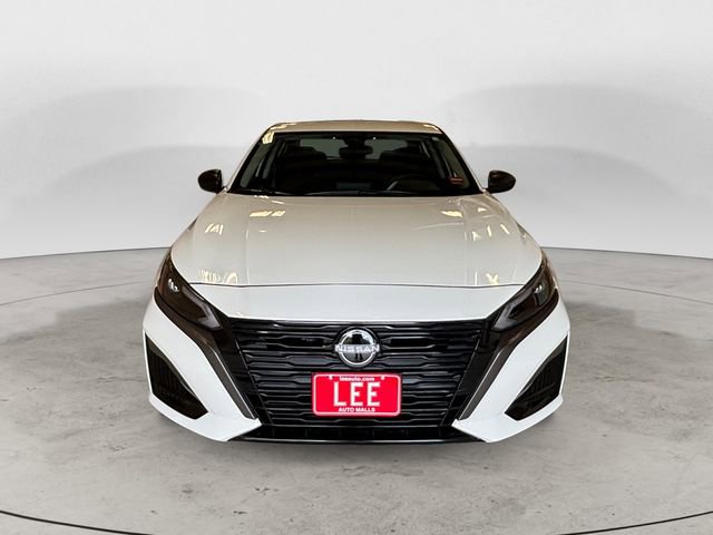 New 2026 Nissan Altima 2.5 SV FWD image 9