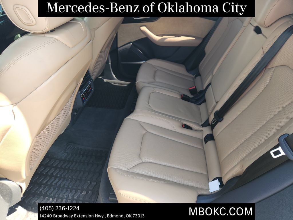 Used 2020 Audi Q8 Prestige AWD/4WD image 22