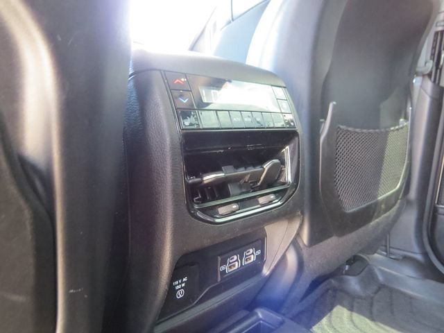 Used 2021 Jeep Grand Cherokee L Limited RWD image 16