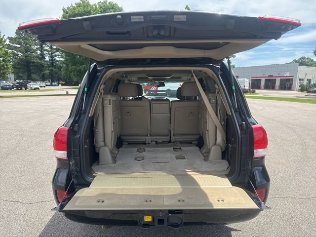 Used 2010 Toyota Land Cruiser AWD/4WD image 20