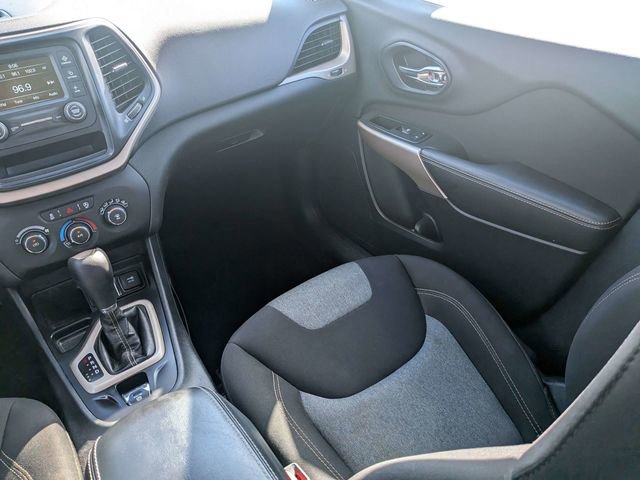 Certified 2018 Jeep Cherokee Latitude FWD image 15