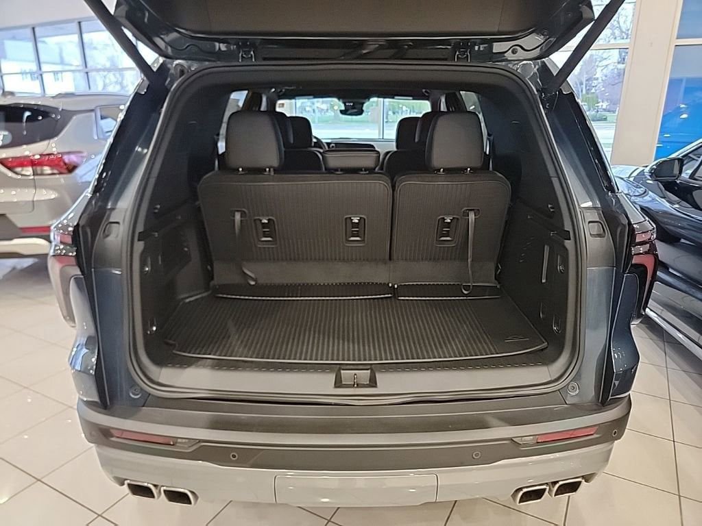 New 2026 Chevrolet Traverse LT w/ Driver Confidence Package image 15