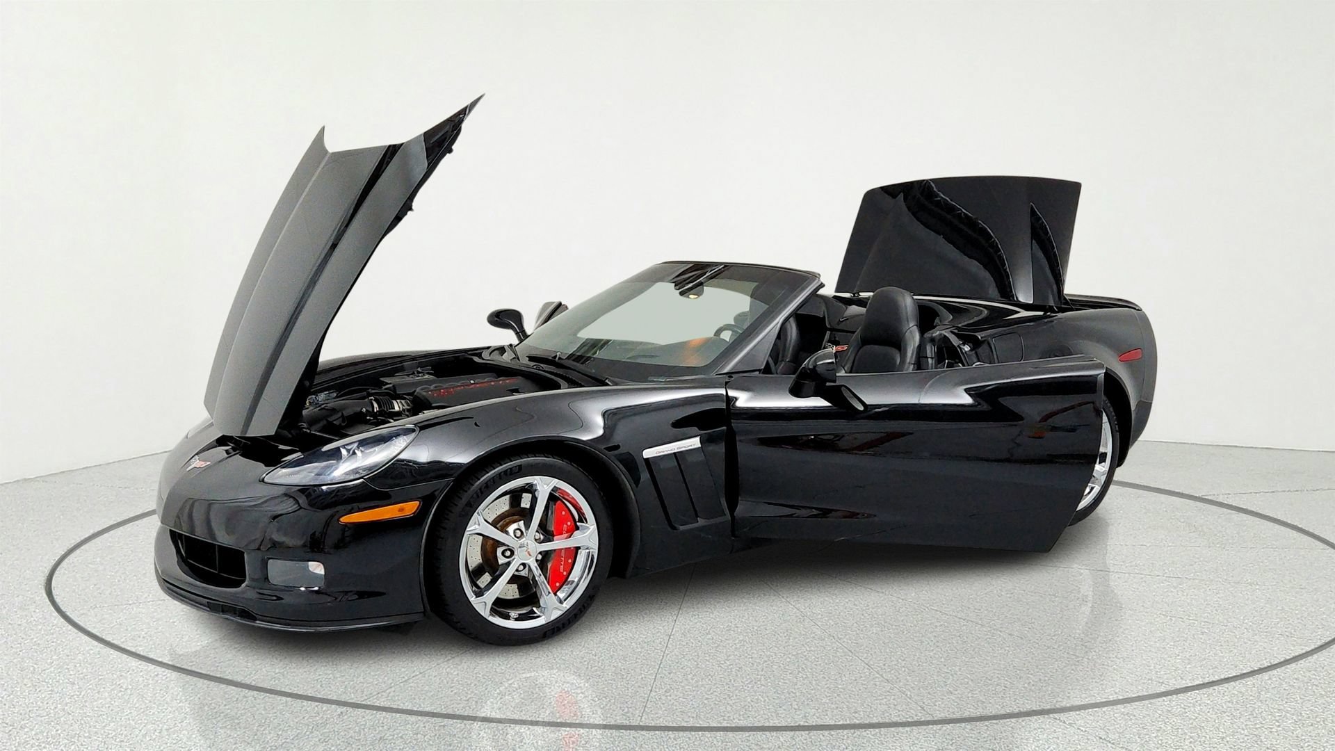 Used 2010 Chevrolet Corvette Grand Sport w/ Preferred Equipment Group RWD image 9