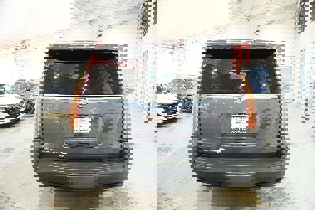 Used 2020 Cadillac Escalade ESV Platinum AWD/4WD image 9