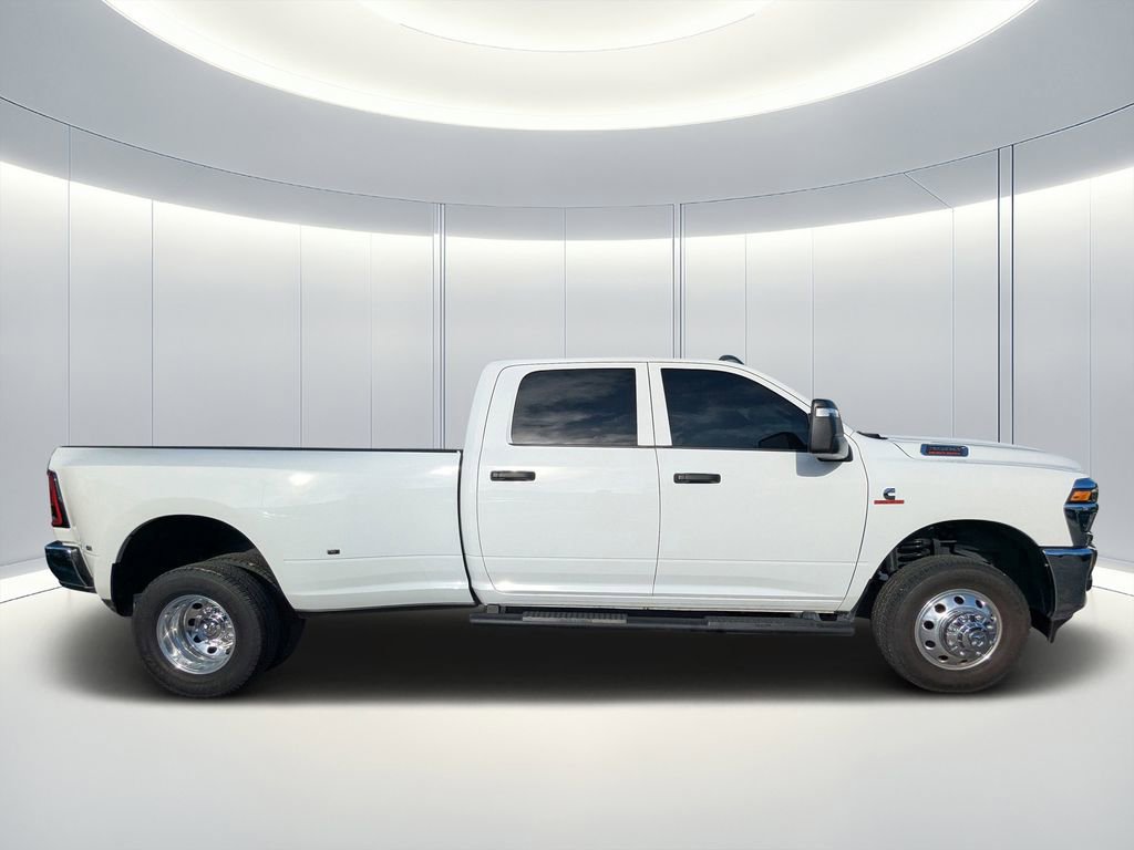 Used 2025 RAM 3500 Tradesman image 2
