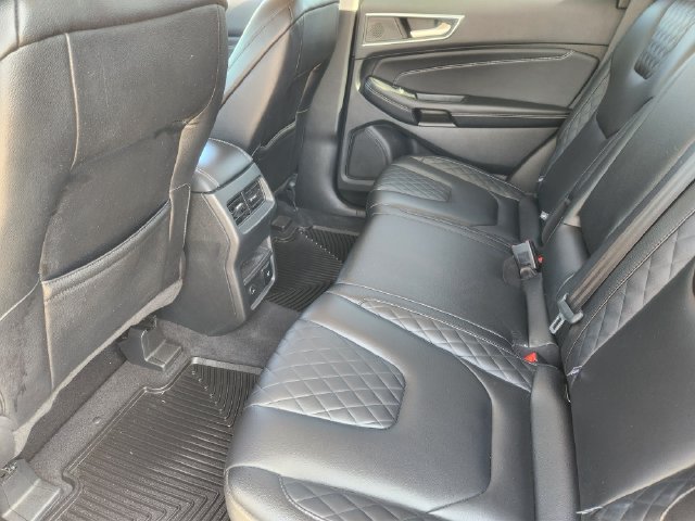 Used 2023 Ford Edge Titanium AWD/4WD image 29