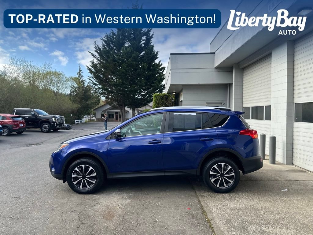 Used 2014 Toyota RAV4 LE FWD image 4