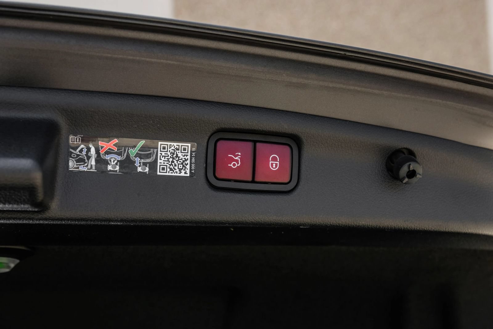 Used 2024 Mercedes-Benz C 63 AMG S image 80