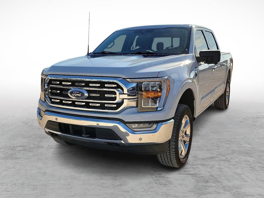 Used 2022 Ford F150 XLT w/ Equipment Group 302A High AWD/4WD image 4