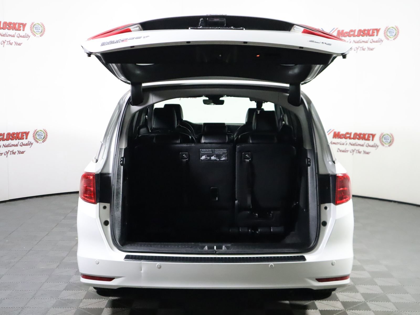 Used 2022 Honda Odyssey Elite image 9