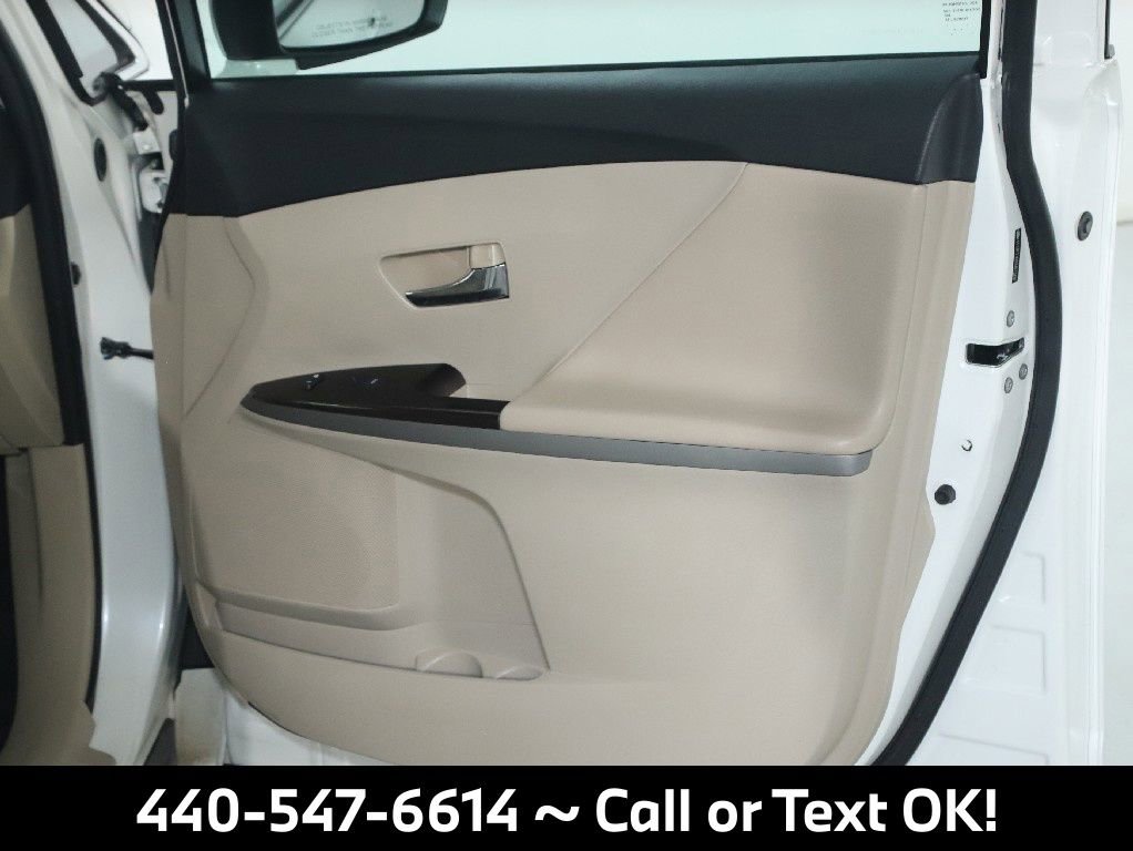 Used 2009 Toyota Venza image 36