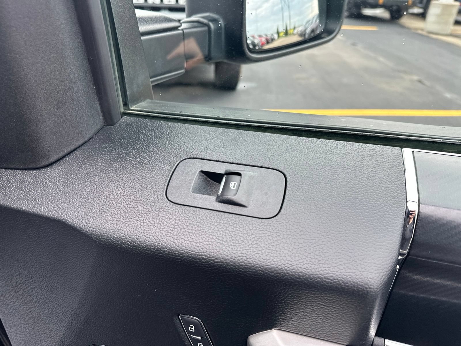 Used 2019 Ford F150 Lariat w/ Equipment Group 502A Luxury AWD/4WD image 47