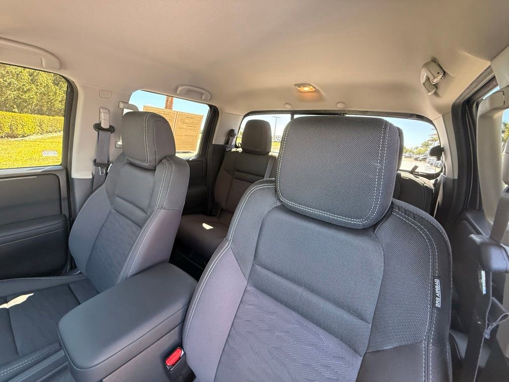 Used 2022 Nissan Frontier SV w/ Technology Package image 24