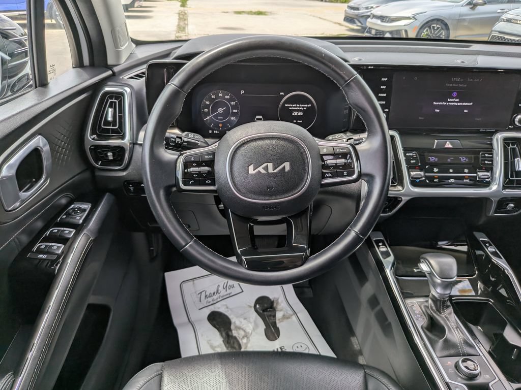 Certified 2023 Kia Sorento SX AWD/4WD image 15