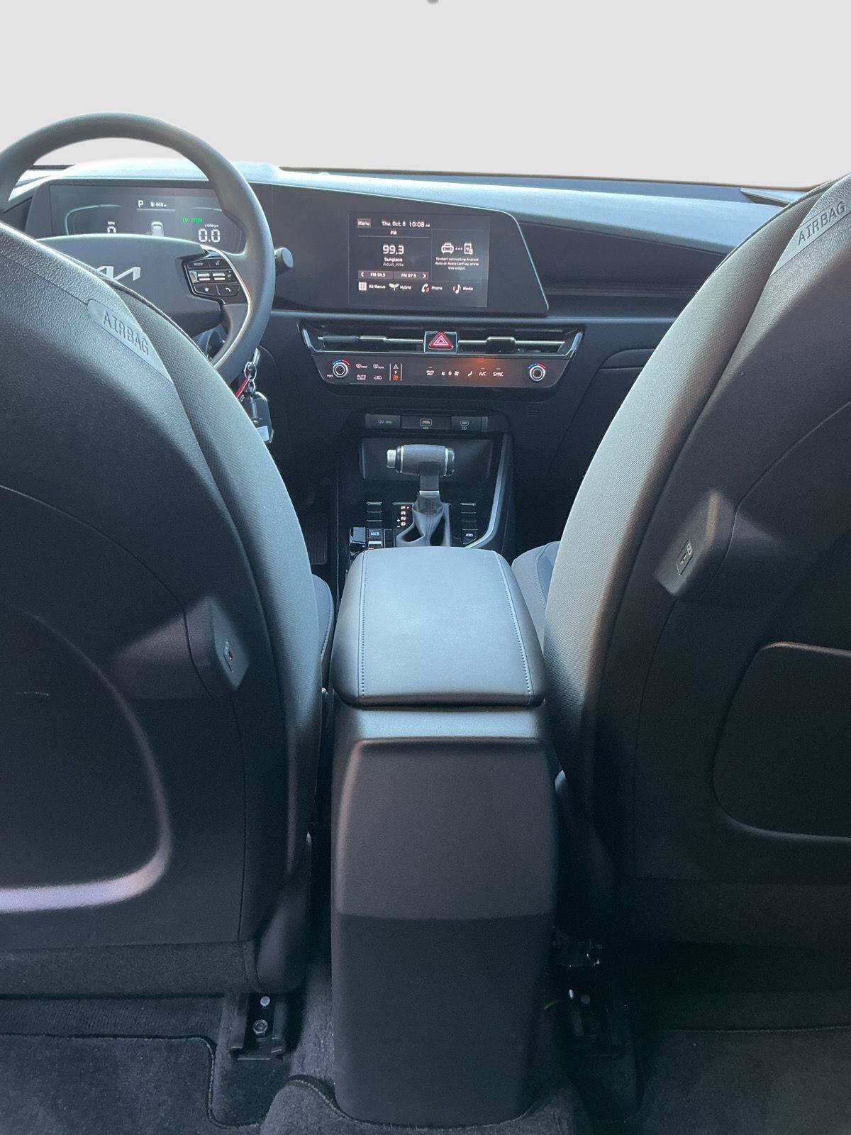 Certified 2025 Kia Niro LX FWD image 18