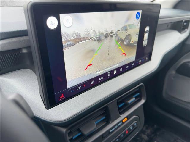 New 2025 Ford Maverick XLT w/ XLT Luxury Package image 13