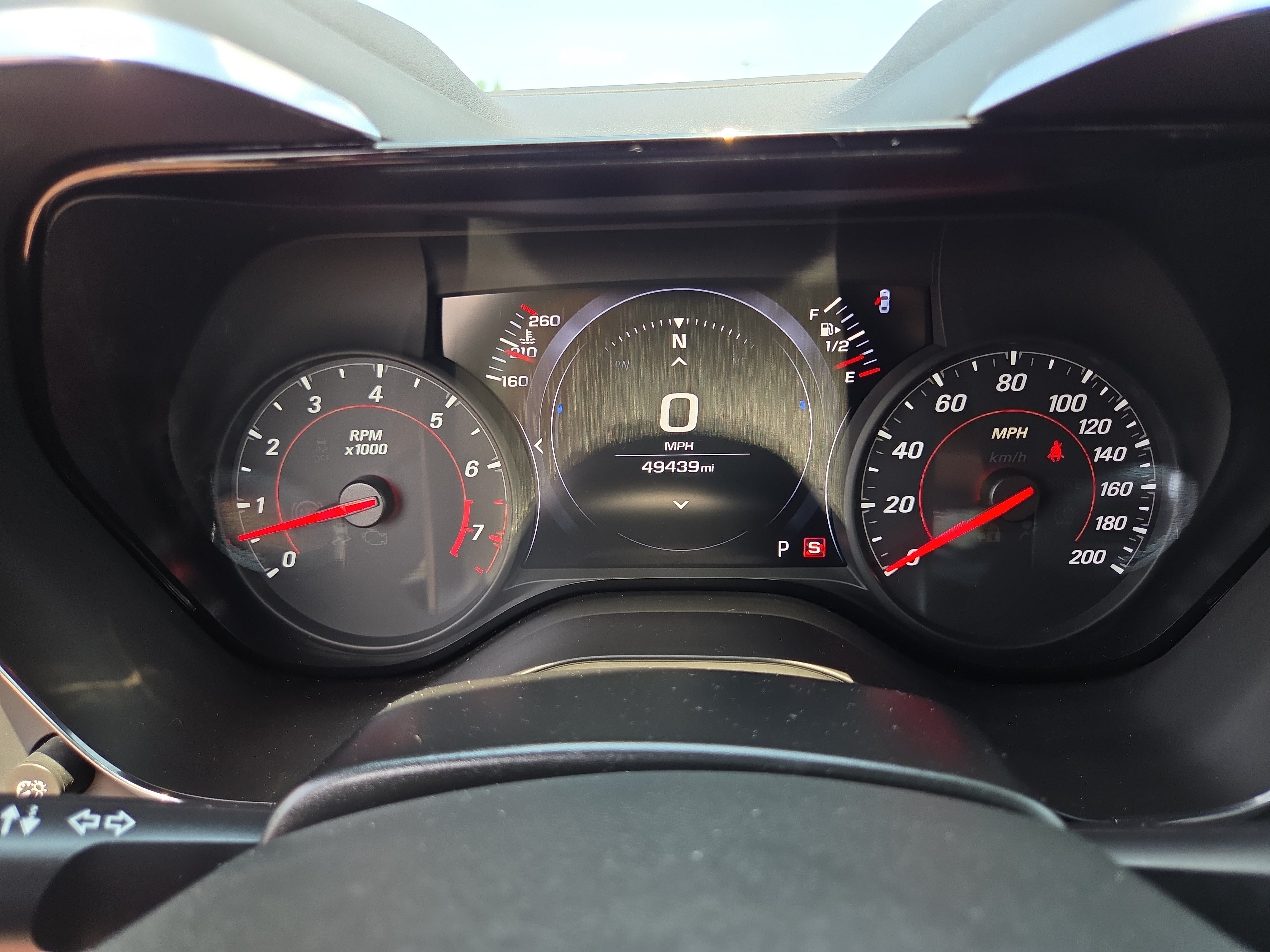 Used 2020 Chevrolet Camaro SS RWD image 26