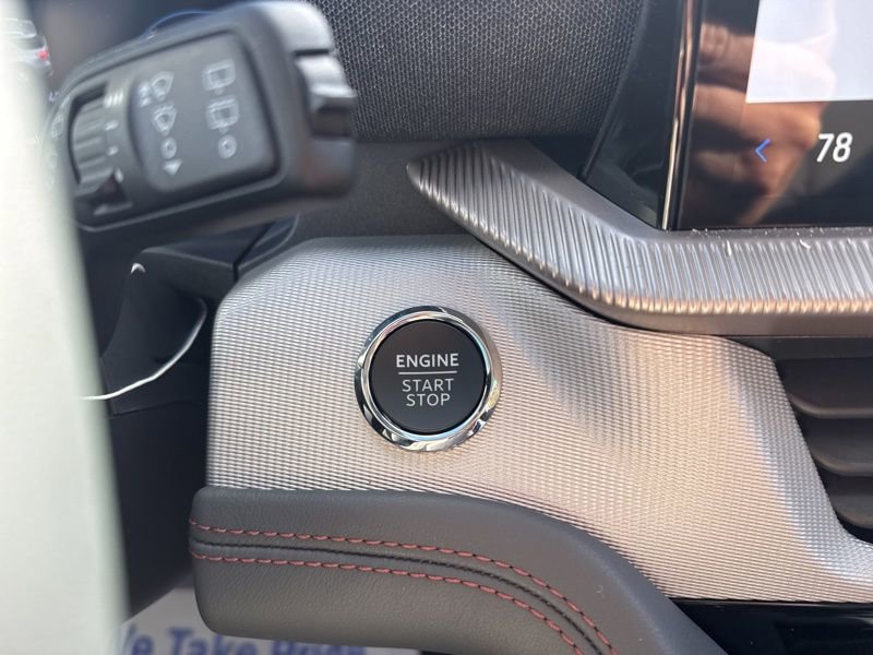 New 2026 Ford Explorer Active AWD/4WD image 33