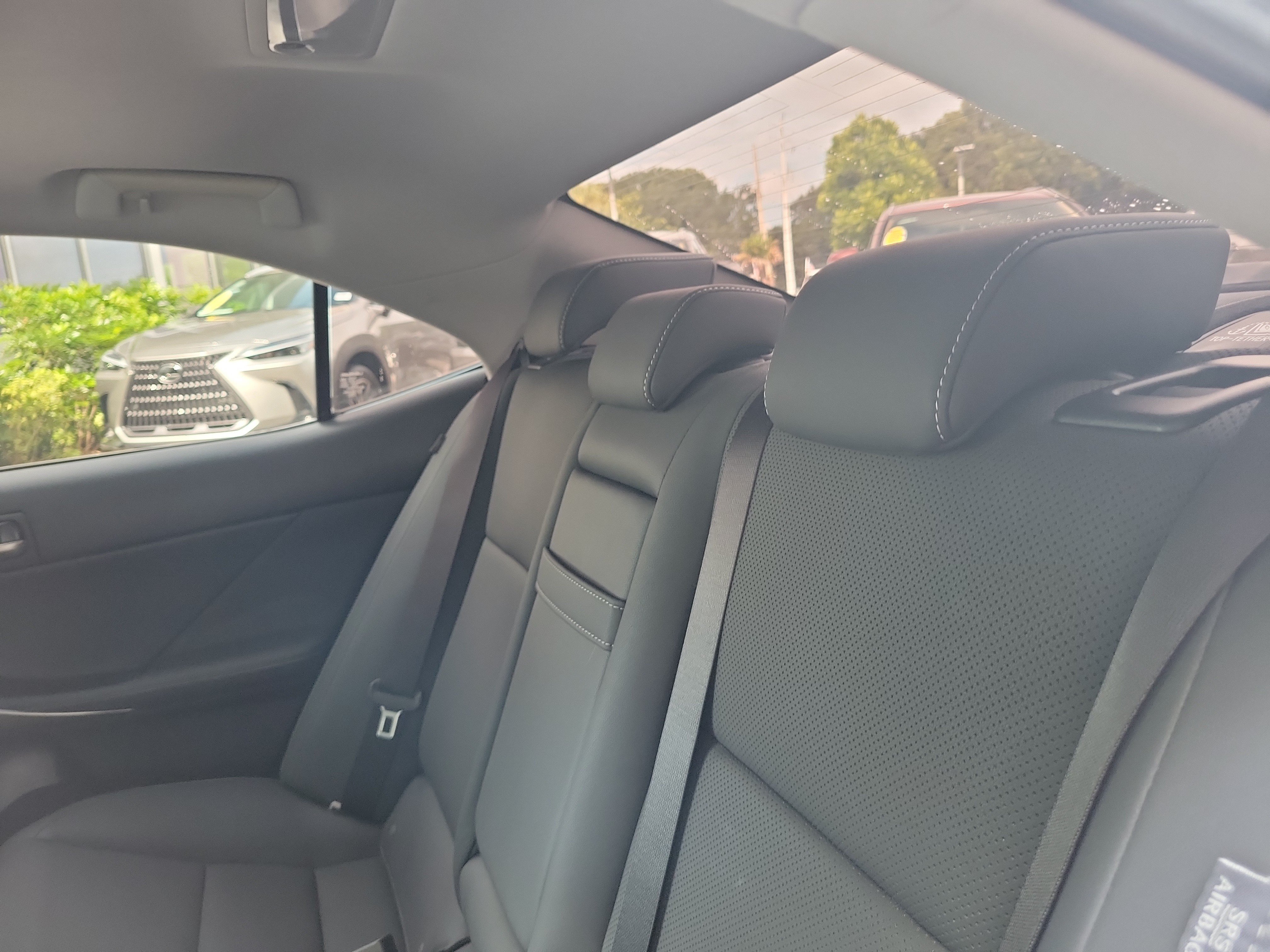 Used 2019 Lexus IS 300 w/ Premium Package RWD image 11