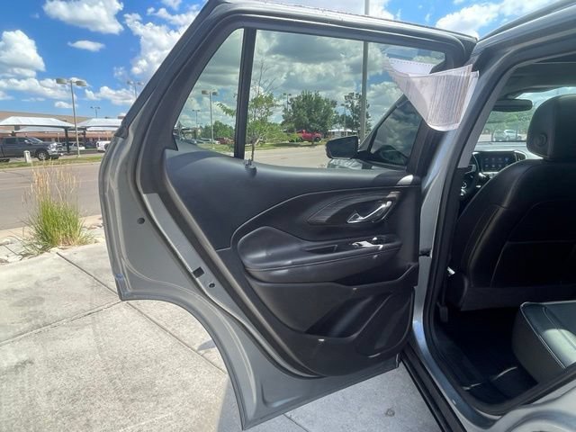 Used 2023 GMC Terrain SLT w/ Elevation Edition AWD/4WD image 28