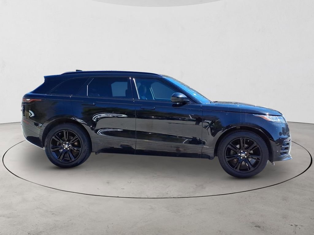Used 2020 Land Rover Range Rover Velar R-Dynamic S image 4