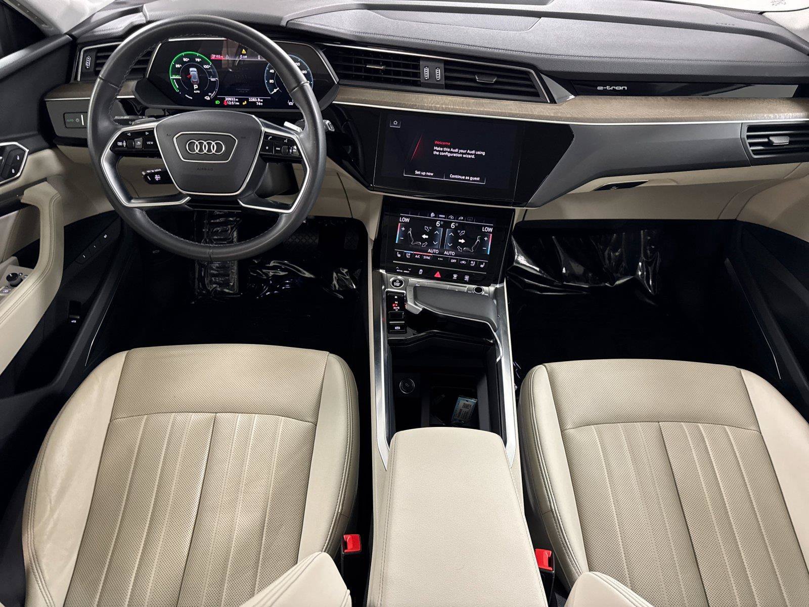 Used 2024 Audi Q8 e-tron Premium Plus w/ Premium Plus Package AWD/4WD image 12