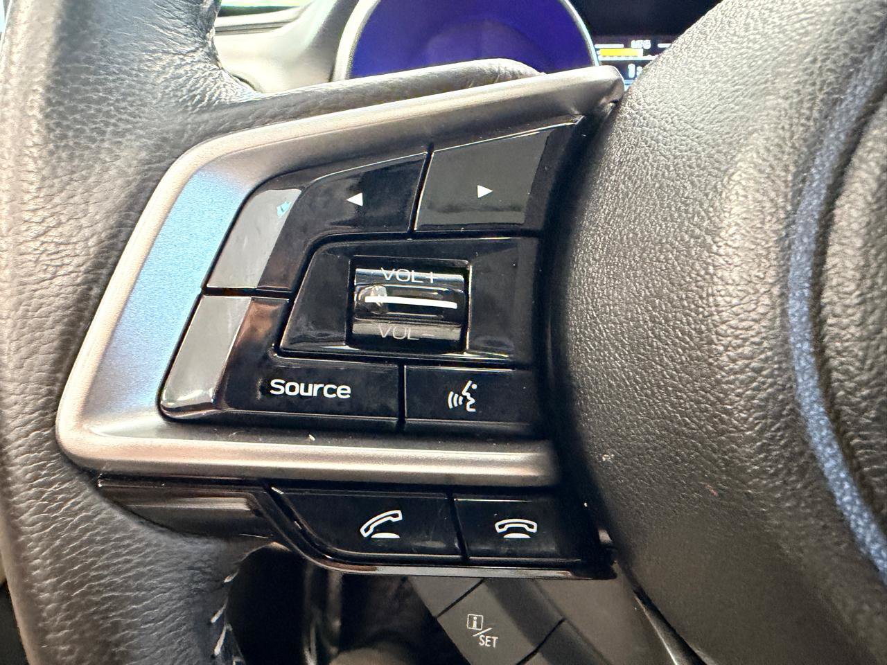 Used 2018 Subaru Outback 2.5i Limited AWD/4WD image 44