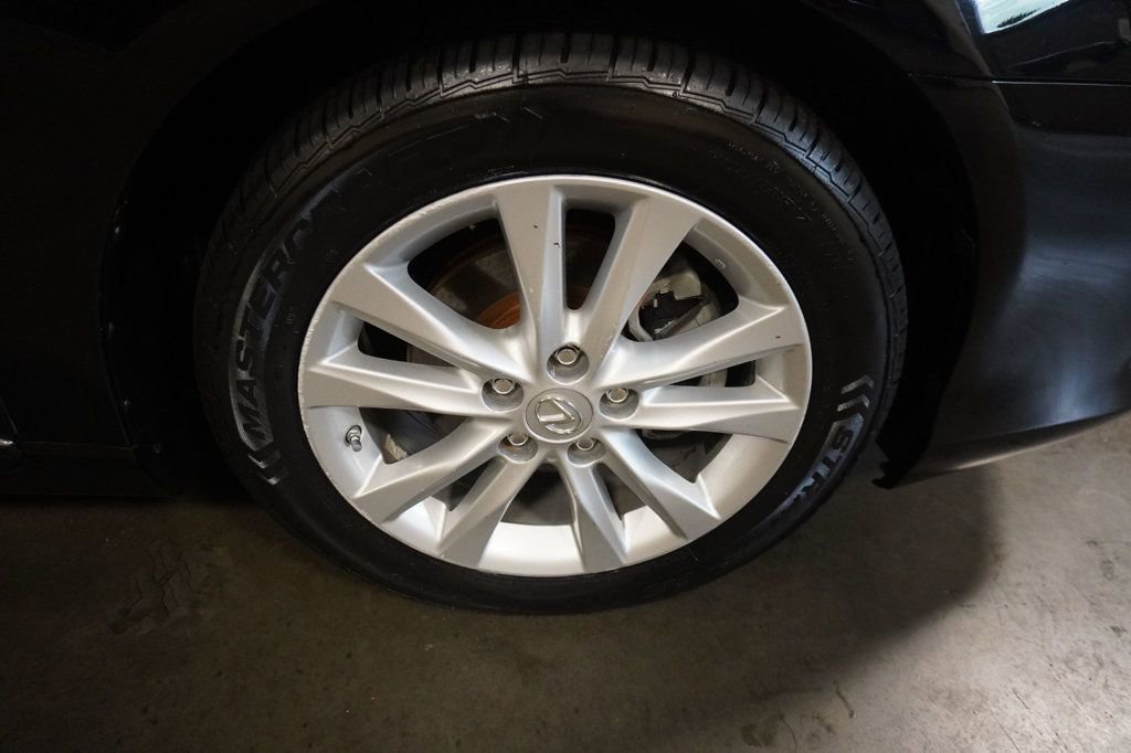 Used 2011 Lexus ES 350 image 12