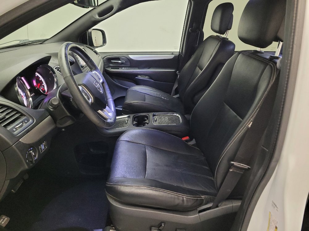 Used 2018 Dodge Grand Caravan GT FWD image 17