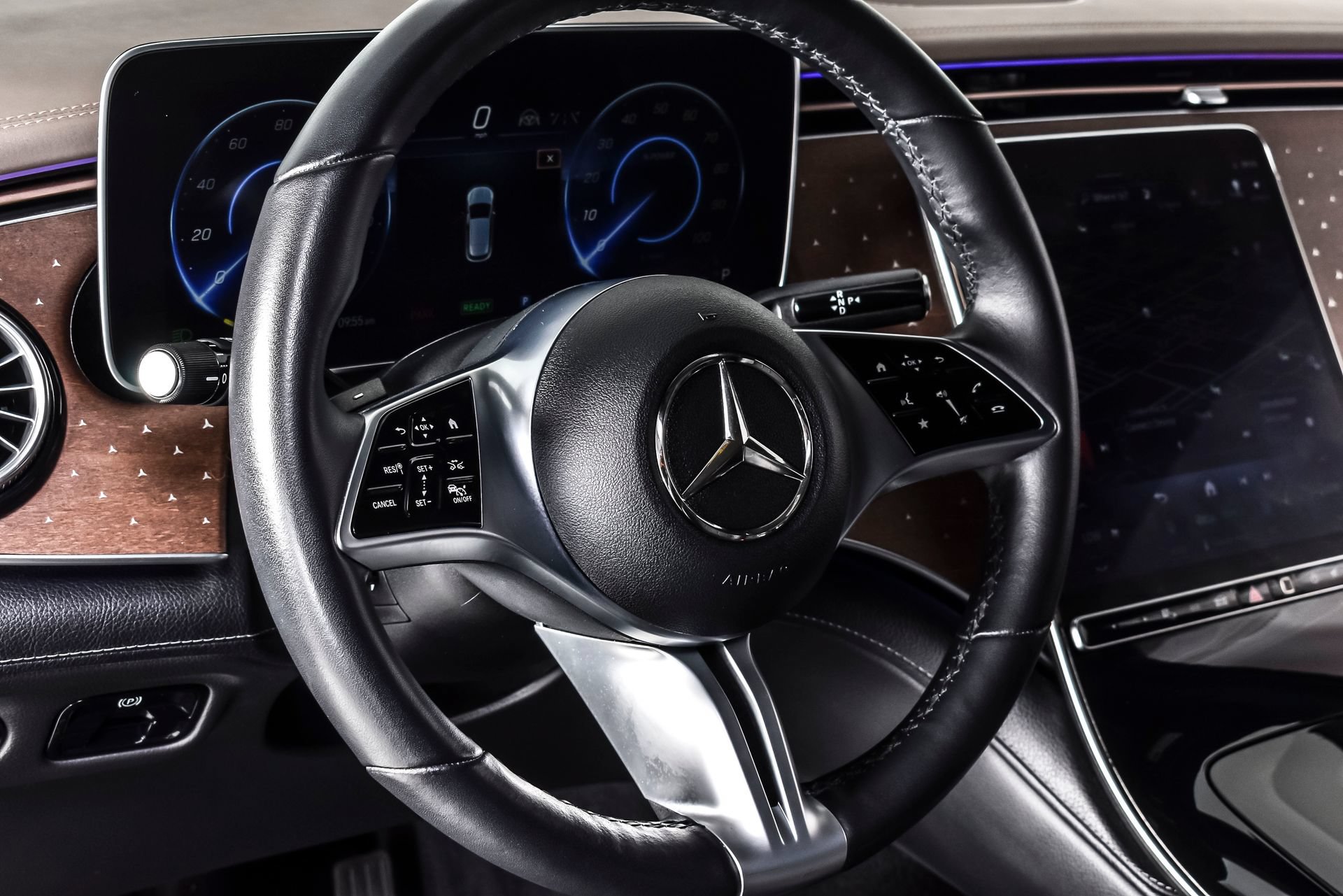 Used 2023 Mercedes-Benz EQE 350+ 4MATIC SUV image 15