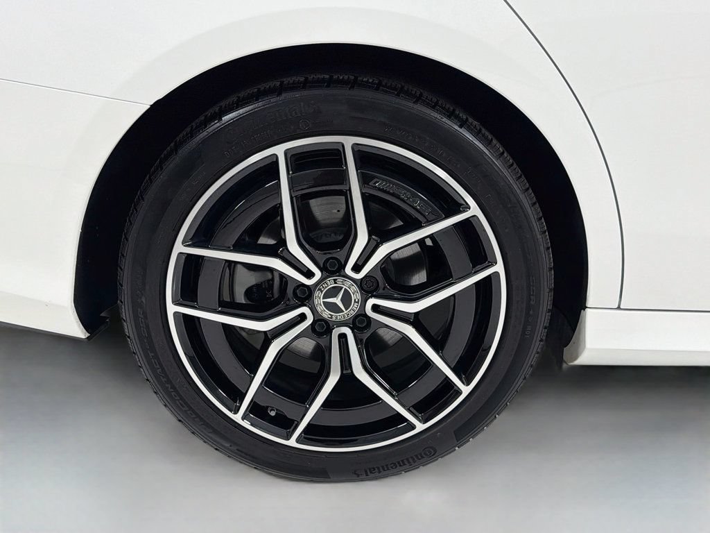 Used 2023 Mercedes-Benz E 350 4MATIC Sedan image 33