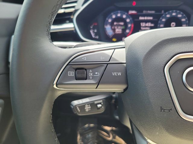 Certified 2025 Audi Q3 2.0T Premium w/ Convenience Package image 21