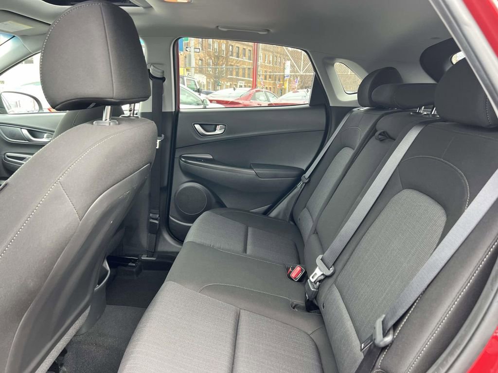 Used 2023 Hyundai Kona SEL w/ Convenience Package image 13