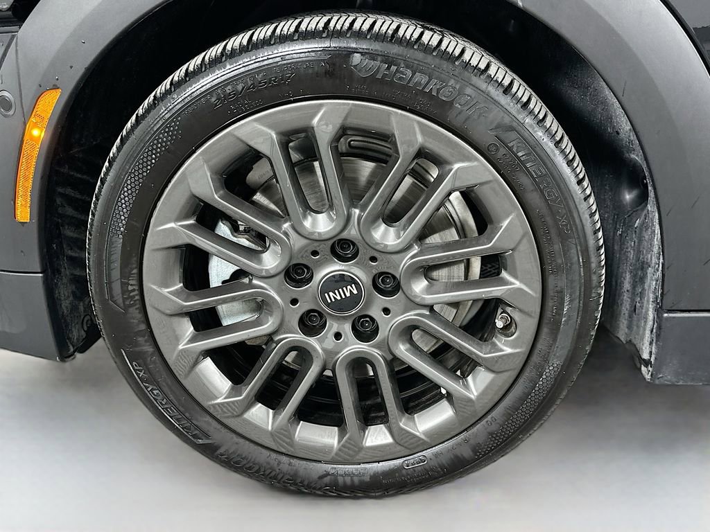 Certified 2025 MINI Cooper 2-Door Hardtop image 30