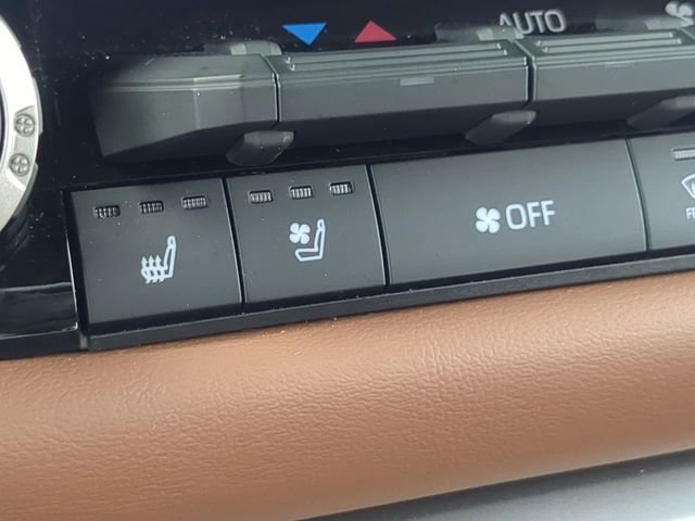 Used 2025 Toyota Tundra 1794 Edition image 23