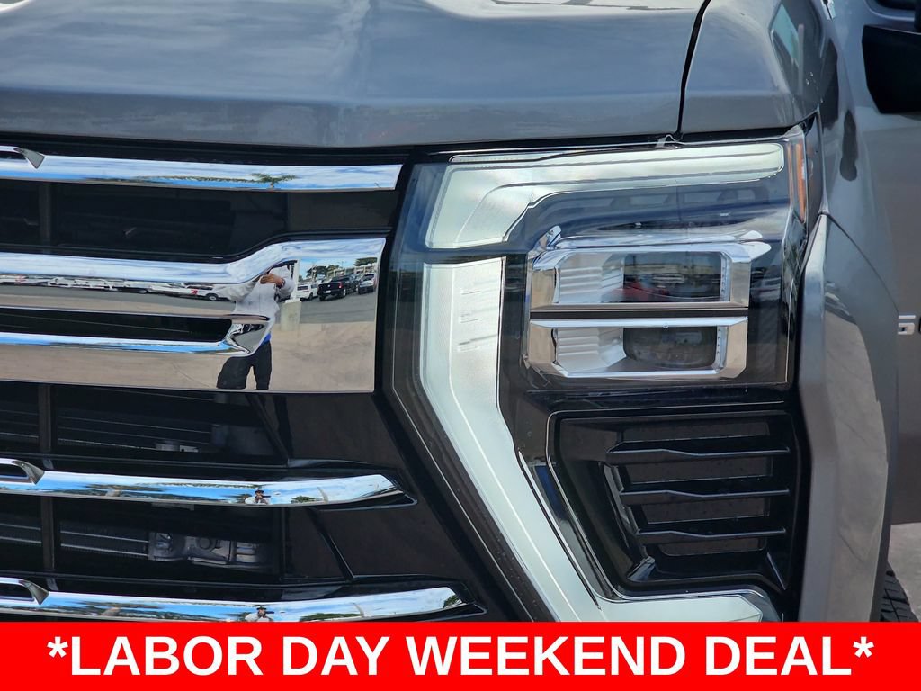 New 2026 Chevrolet Silverado 2500 LTZ w/ LTZ Premium Package AWD/4WD image 33