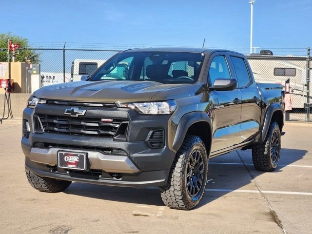 Used 2025 Chevrolet Colorado Trail Boss image 12