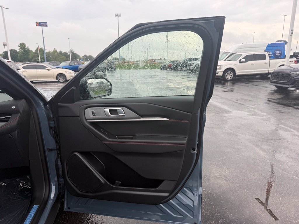 New 2026 Ford Explorer ST-Line w/ ST-Line Street Pack AWD/4WD image 59