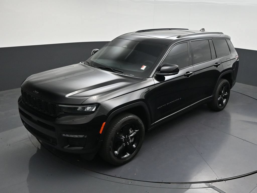 Used 2025 Jeep Grand Cherokee L Limited w/ Luxury Tech Group II RWD image 16