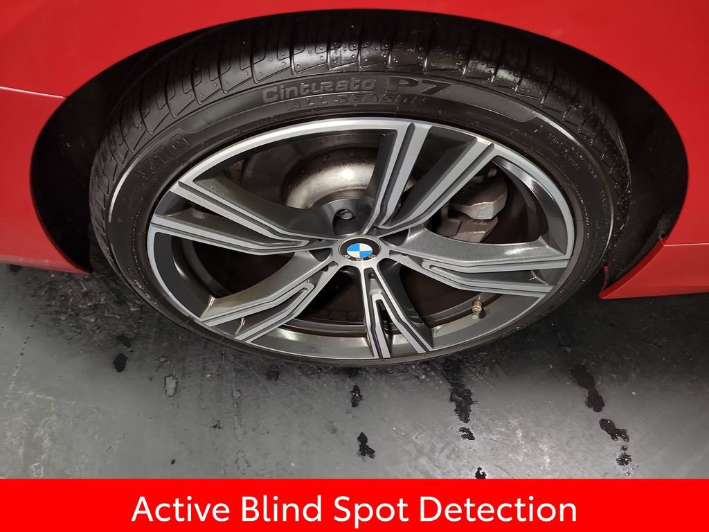 Used 2024 BMW 330i xDrive Sedan w/ Premium Package AWD/4WD image 11