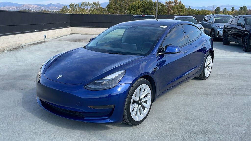 Used 2022 Tesla Model 3 Long Range image 1