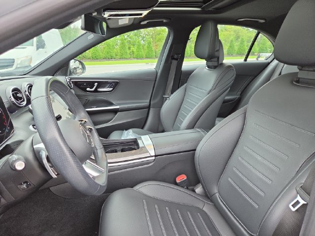 Used 2023 Mercedes-Benz C 300 4MATIC Sedan image 23