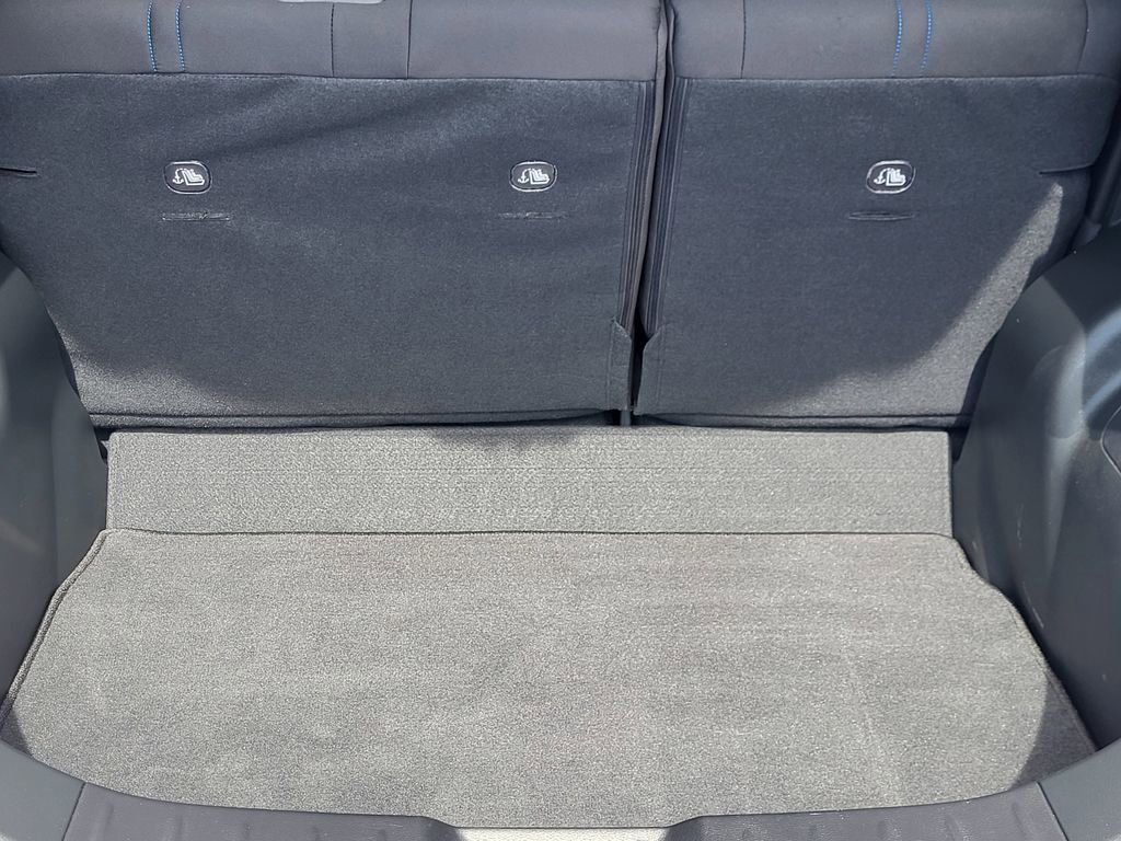 Used 2024 Nissan Leaf S image 21