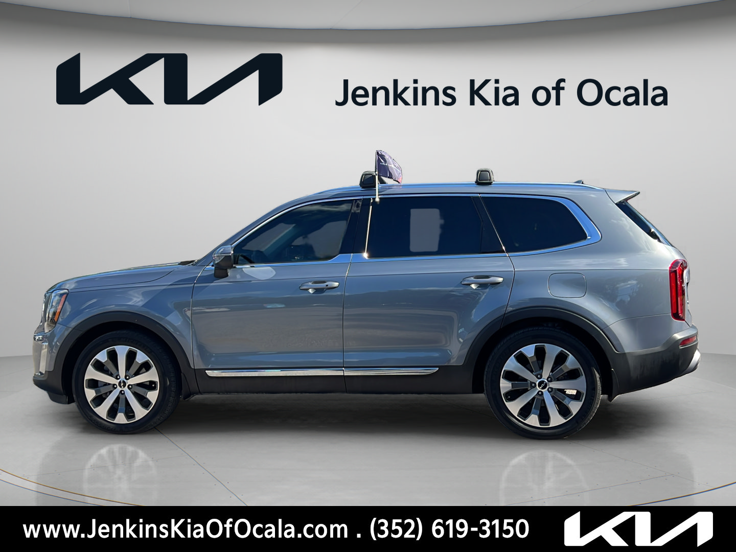 Certified 2022 Kia Telluride EX w/ EX Premium Package AWD/4WD image 6